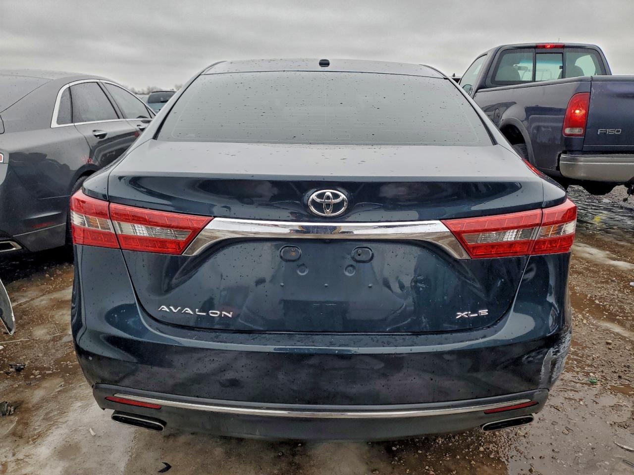 2016 TOYOTA AVALON XLE photo 11