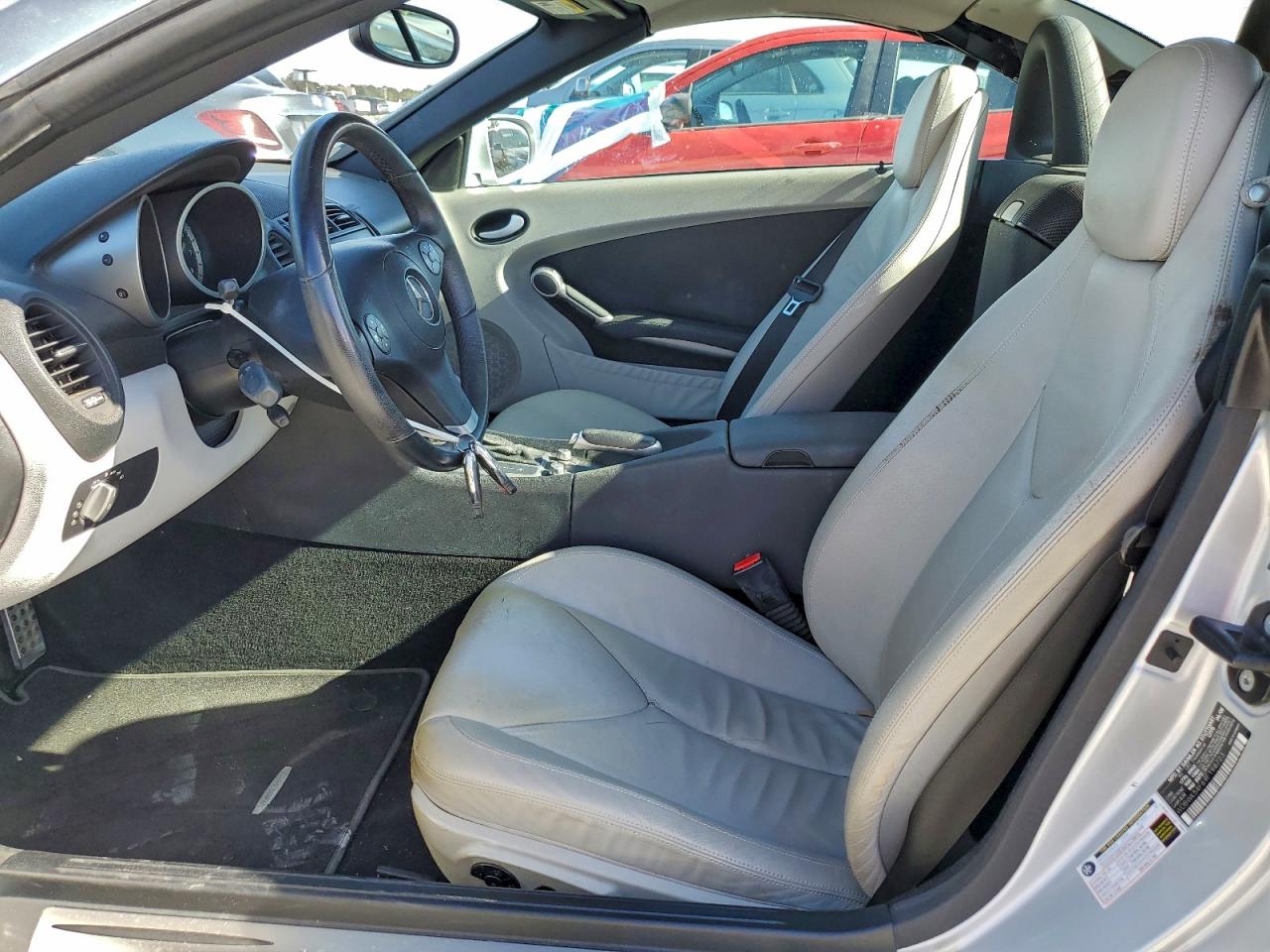 2009 MERCEDES-BENZ SLK 300 photo 19
