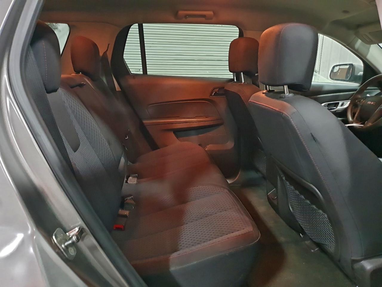 2012 GMC TERRAIN SLE photo 11