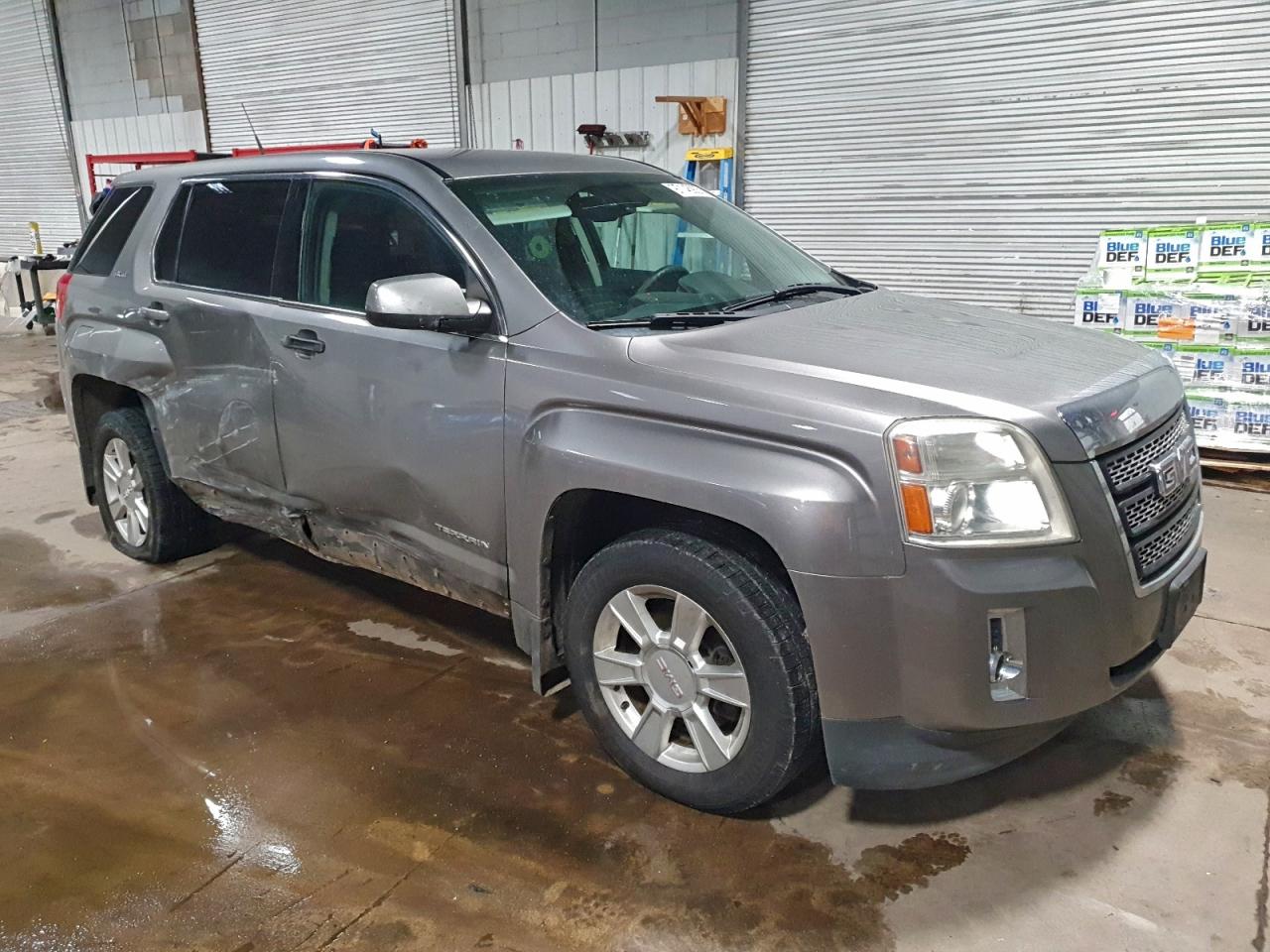 2012 GMC TERRAIN SLE photo 4
