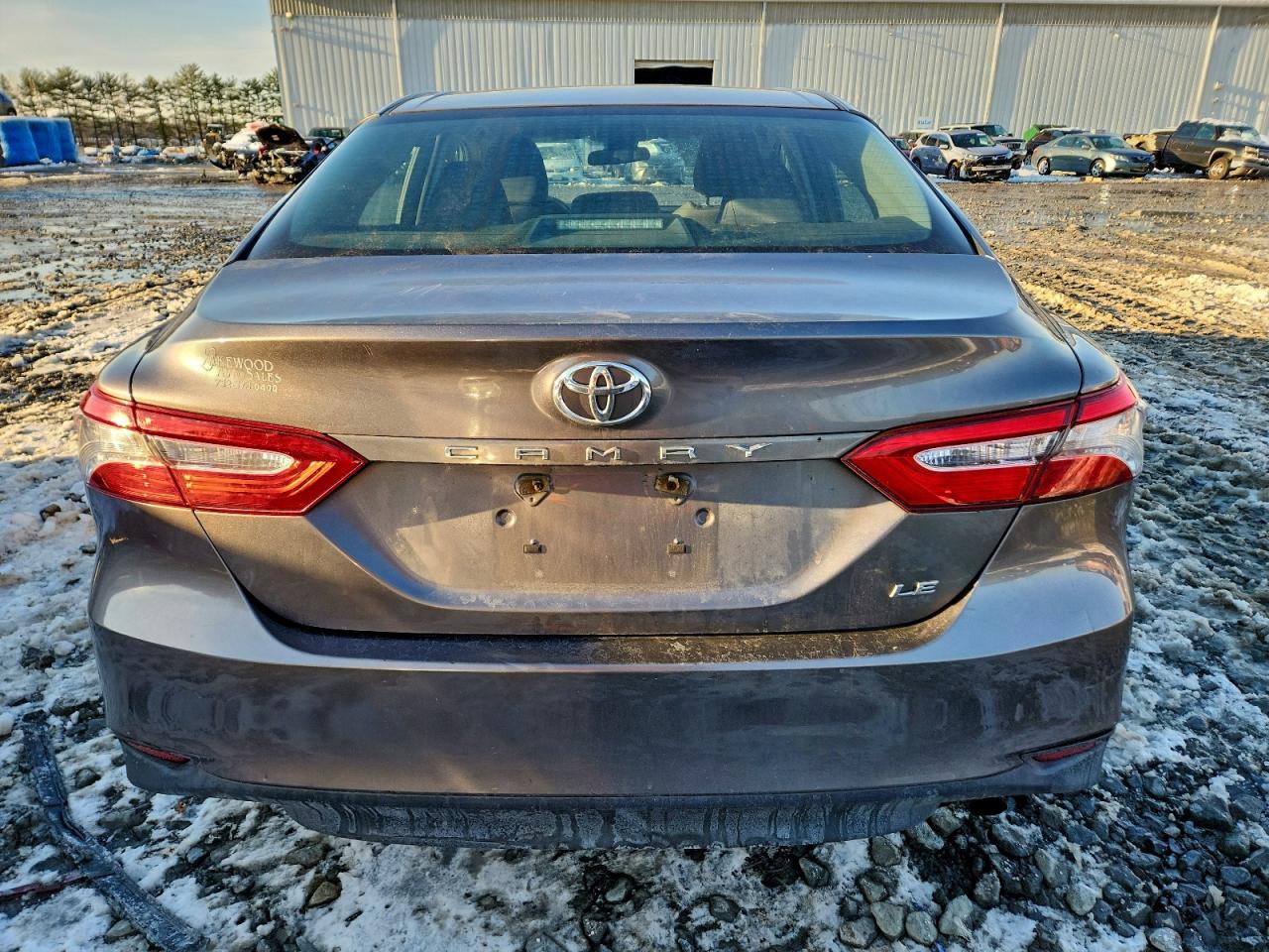 2018 TOYOTA CAMRY L photo 6