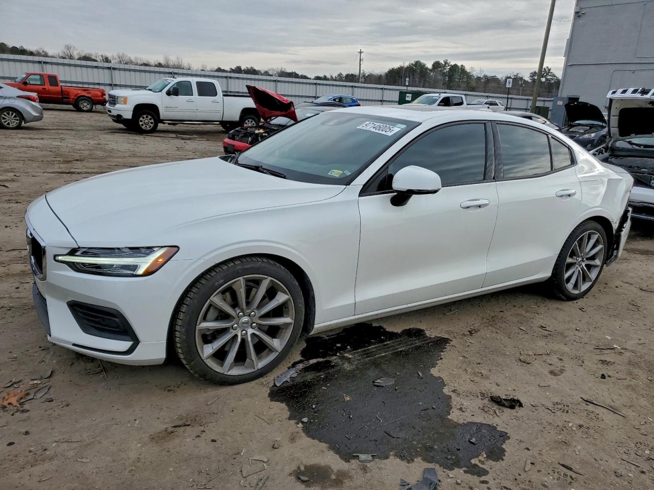 2020 VOLVO S60