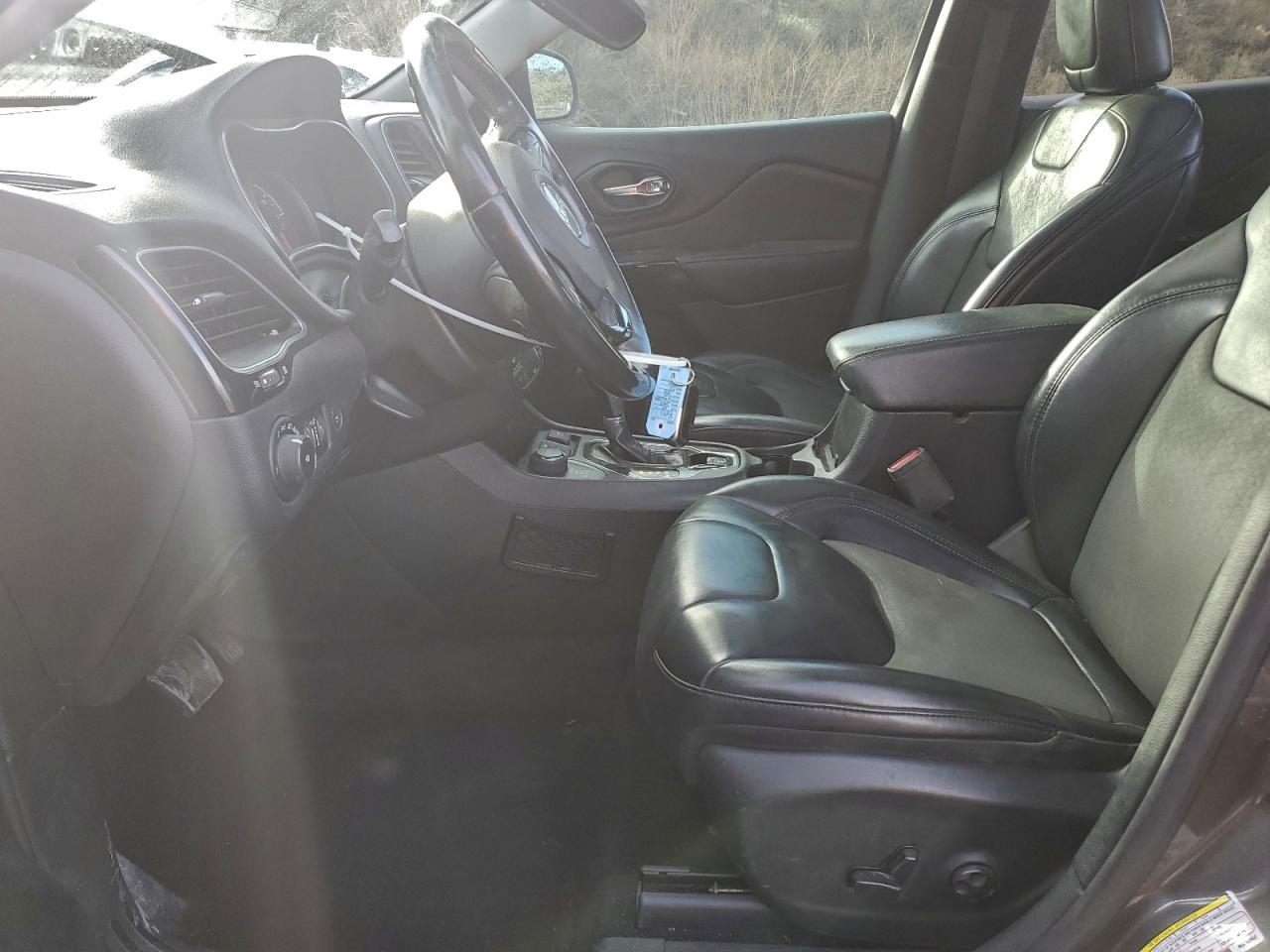 2019 JEEP CHEROKEE LATITUDE PLUS photo 7