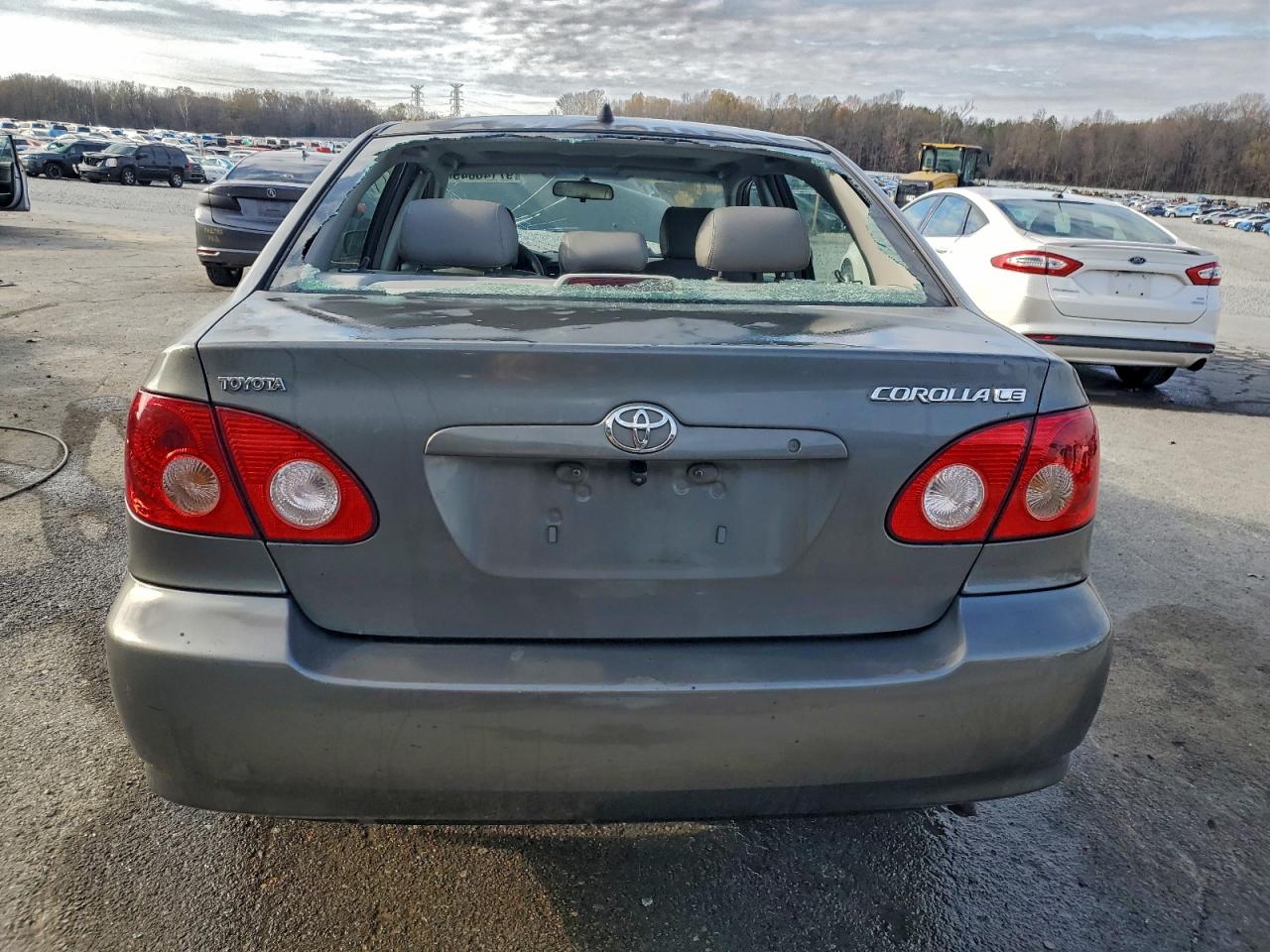 2006 TOYOTA COROLLA CE photo 11
