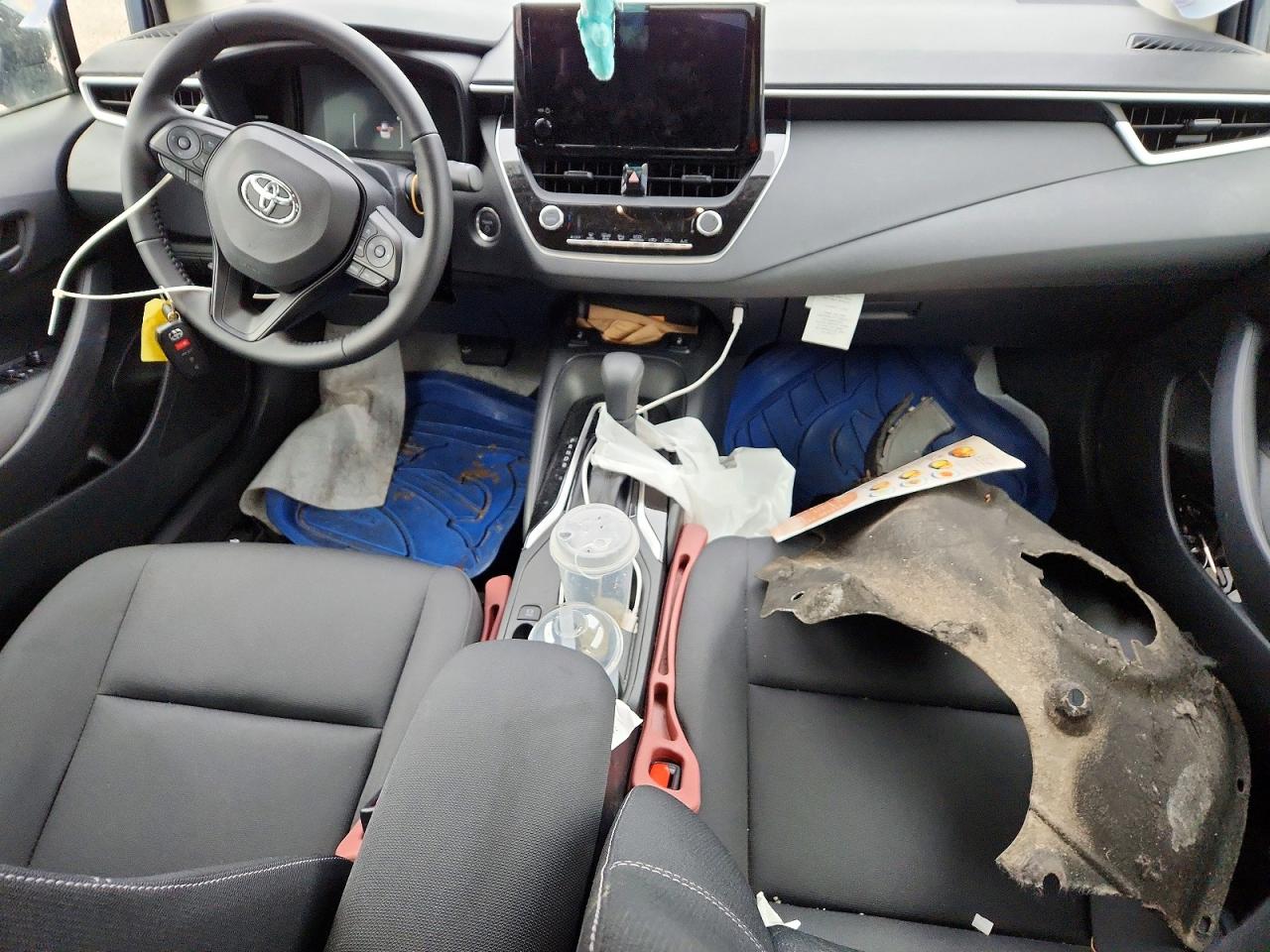 2025 TOYOTA COROLLA LE photo 22