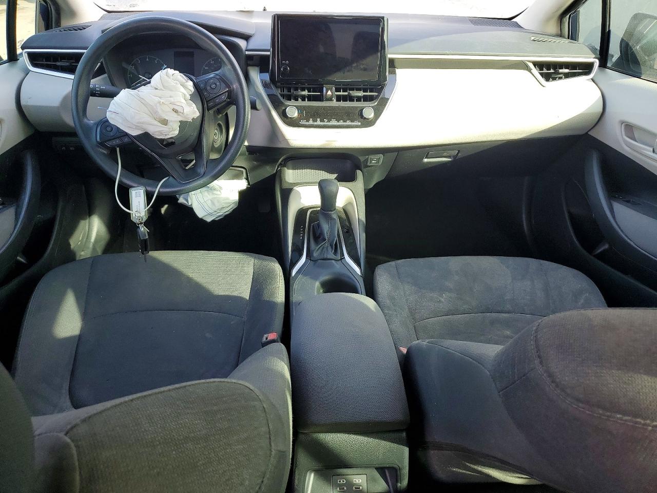 2024 TOYOTA COROLLA LE photo 15