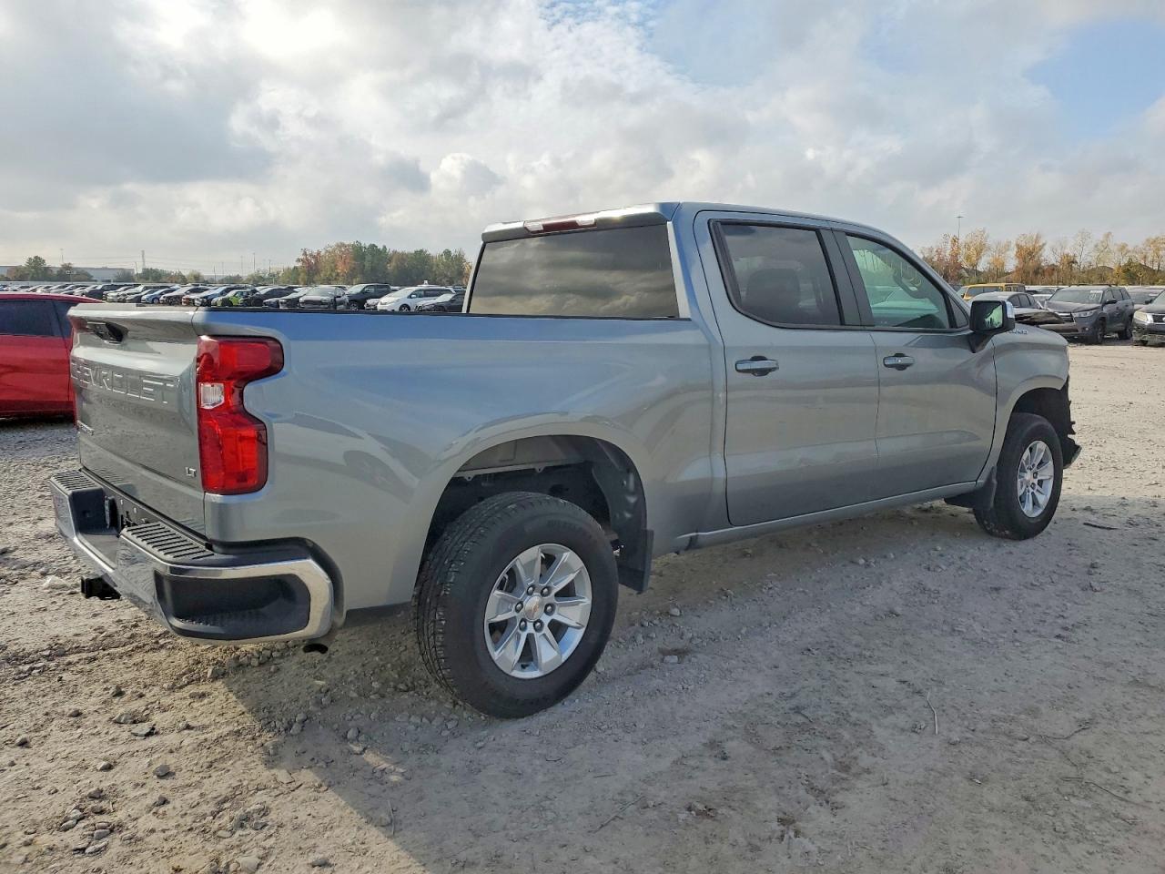 2025 CHEVROLET SILVERADO C1500 LT photo 5