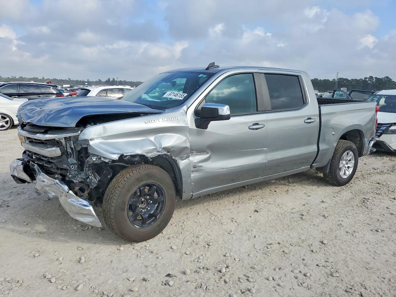 2025 CHEVROLET SILVERADO
