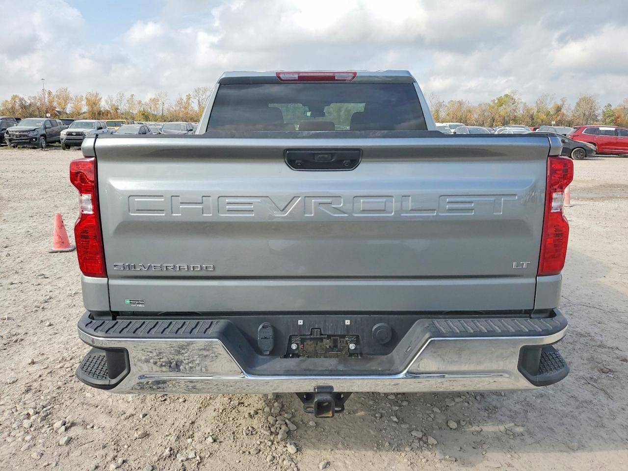 2025 CHEVROLET SILVERADO C1500 LT photo 11