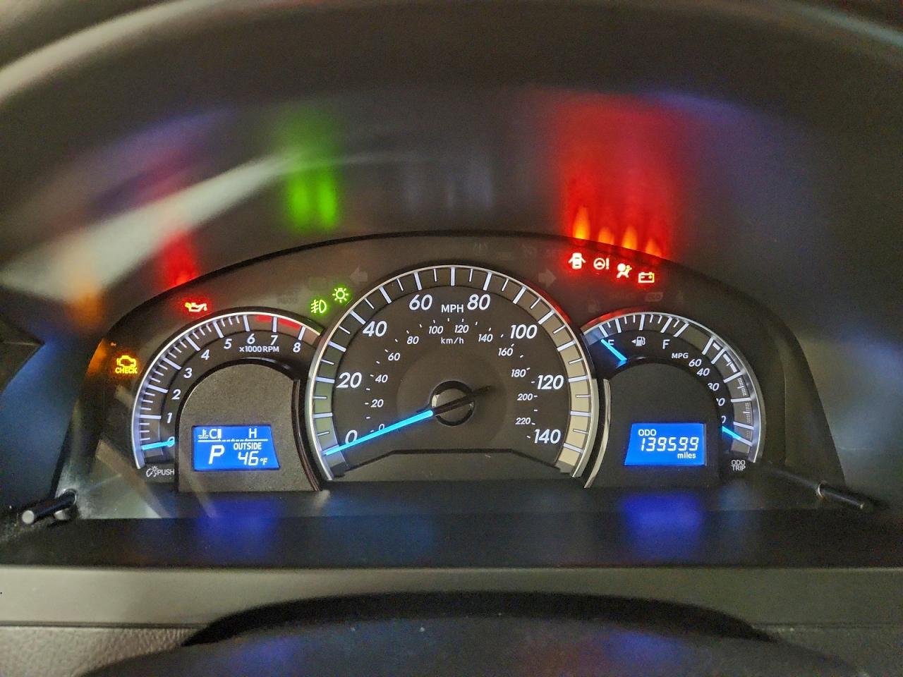 2013 TOYOTA CAMRY L photo 17