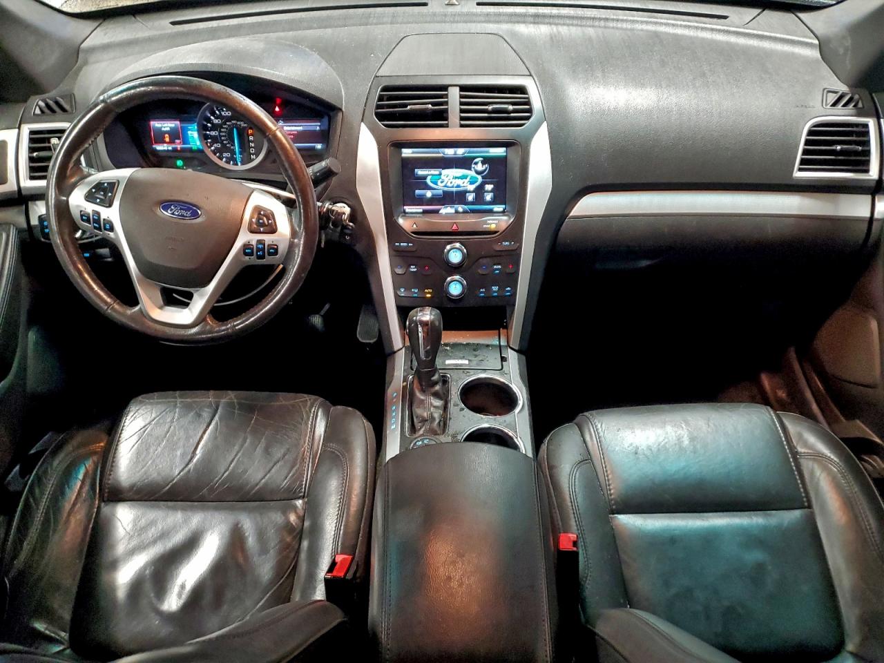 2014 FORD EXPLORER XLT photo 8