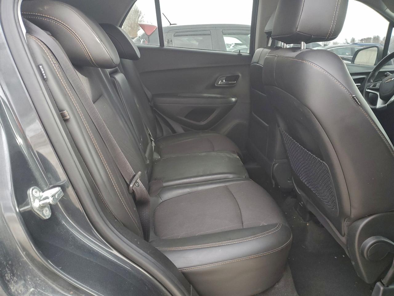 2018 CHEVROLET TRAX 1LT photo 11
