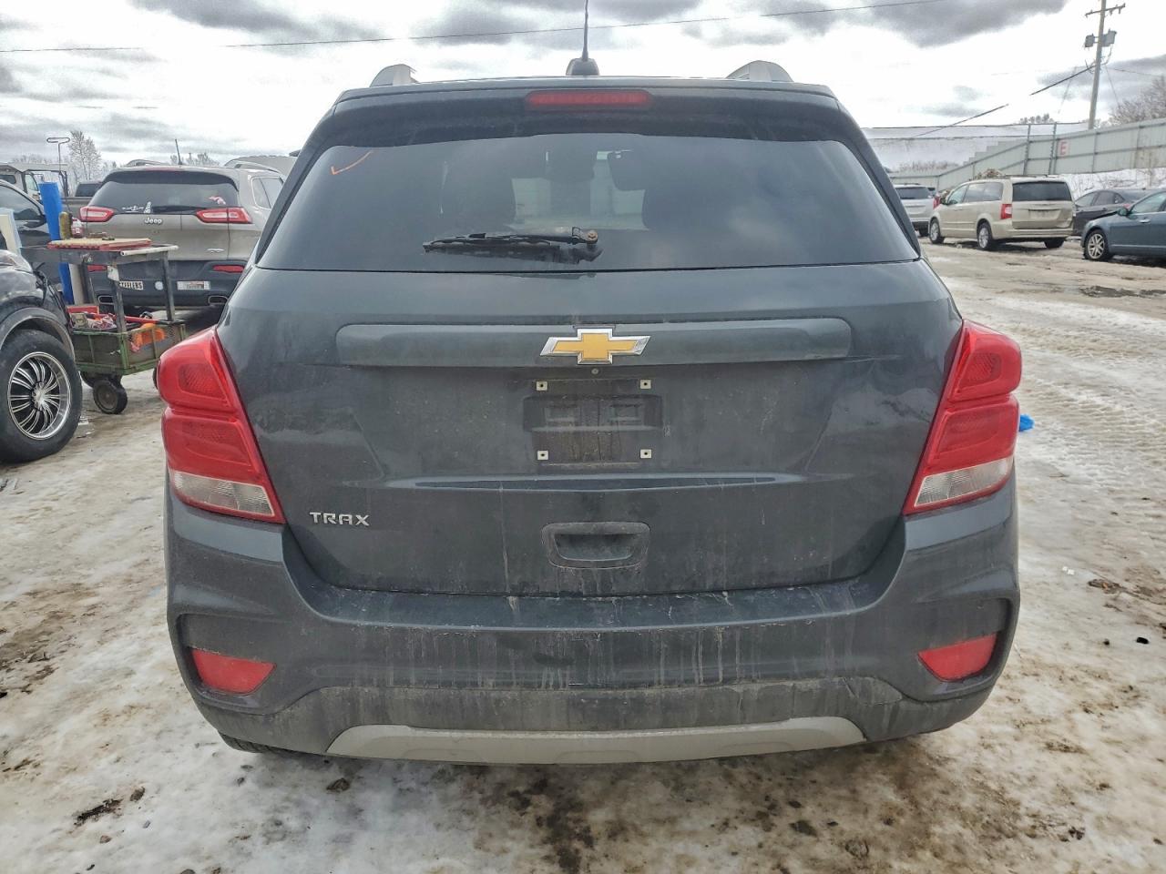 2018 CHEVROLET TRAX 1LT photo 6