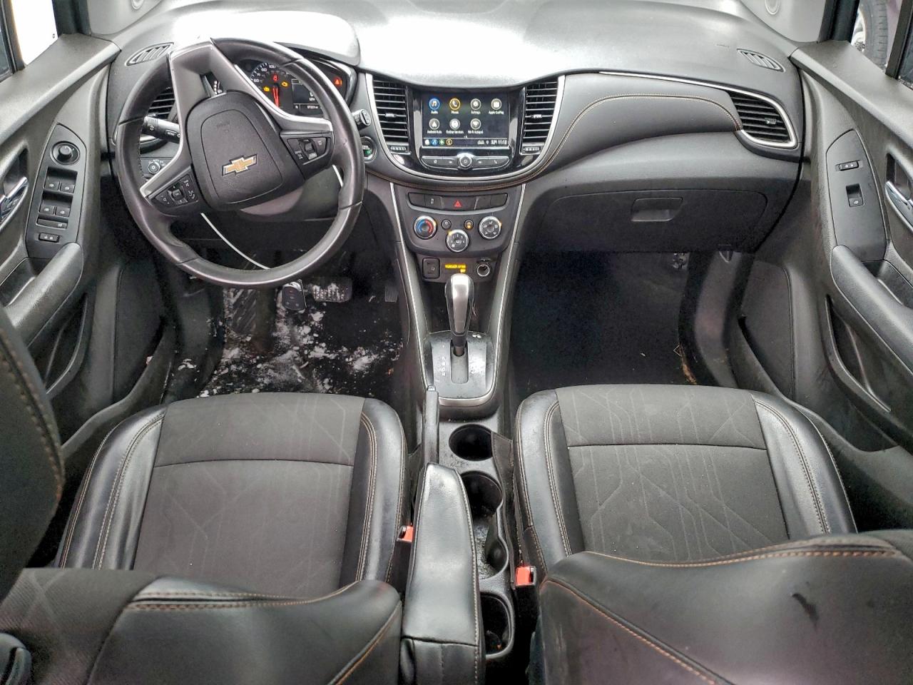2018 CHEVROLET TRAX 1LT photo 8