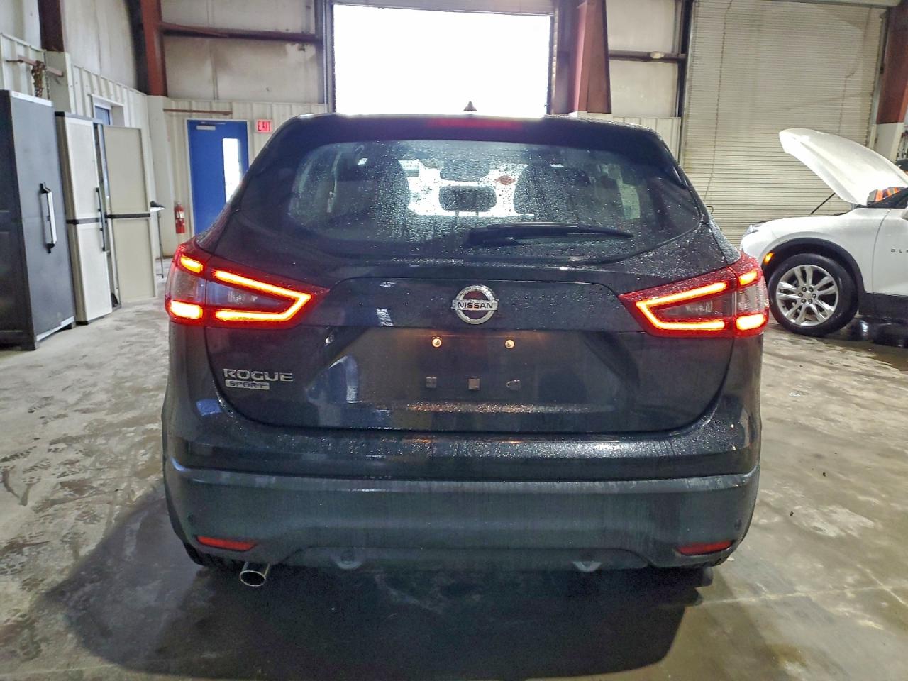 2020 NISSAN ROGUE SPORT S photo 6