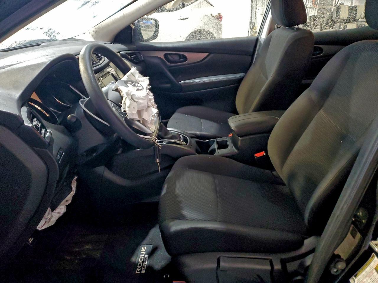 2020 NISSAN ROGUE SPORT S photo 7