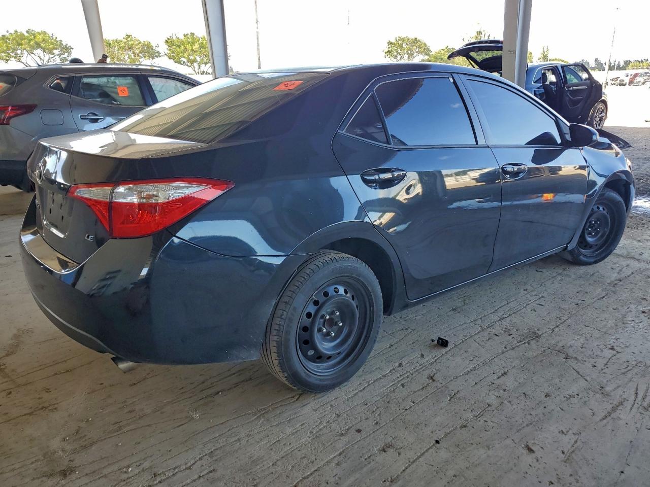2016 TOYOTA COROLLA L photo 3