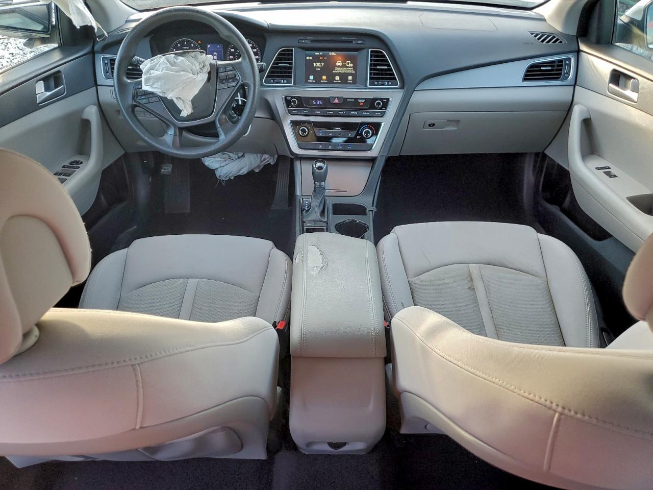 2016 HYUNDAI SONATA SE photo 8