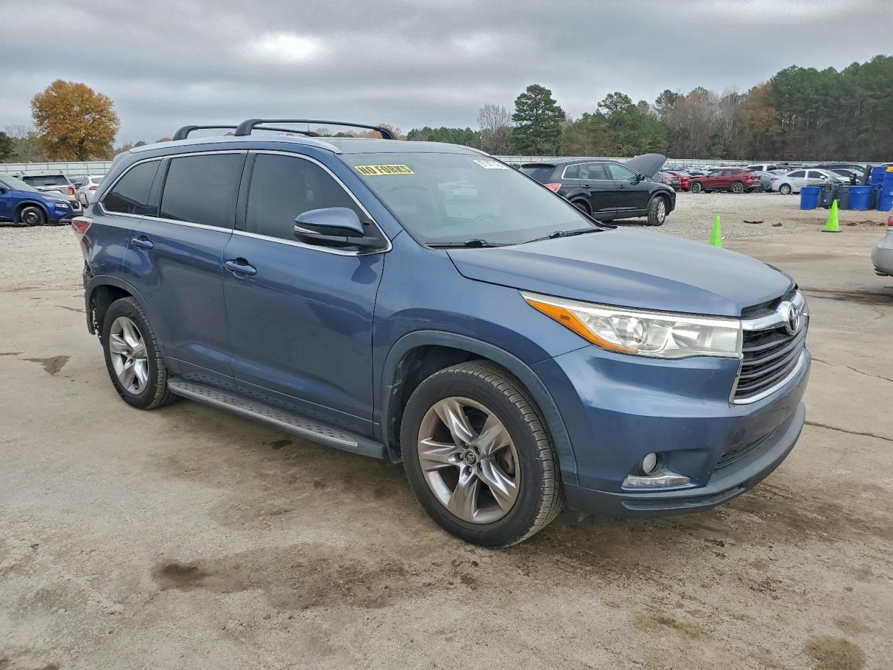 2016 TOYOTA HIGHLANDER LIMITED photo 10
