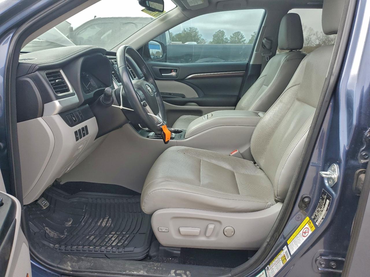 2016 TOYOTA HIGHLANDER LIMITED photo 19