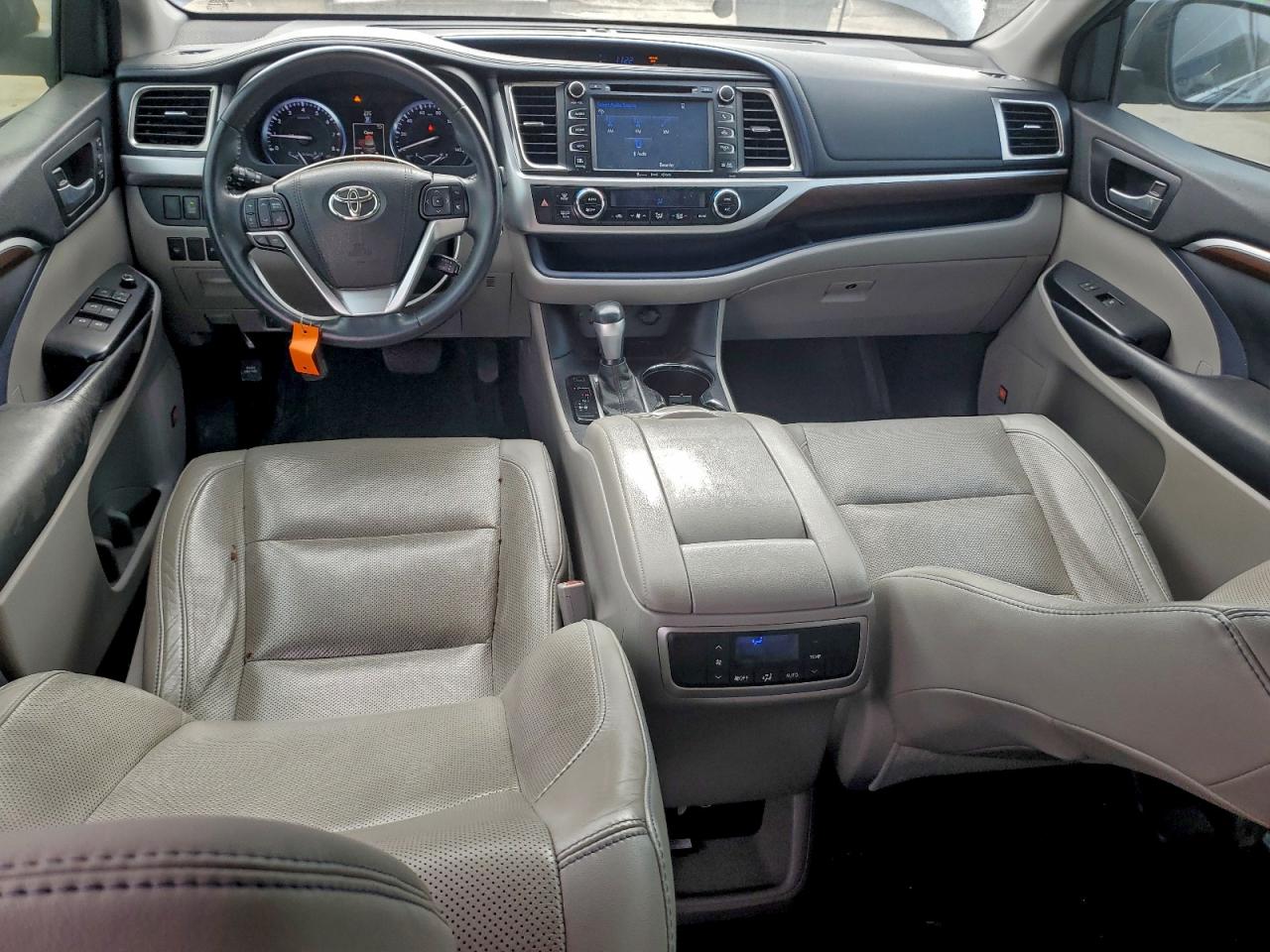 2016 TOYOTA HIGHLANDER LIMITED photo 22