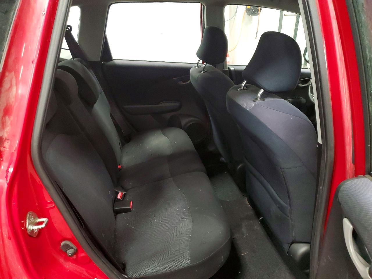 2011 HONDA FIT SPORT photo 19