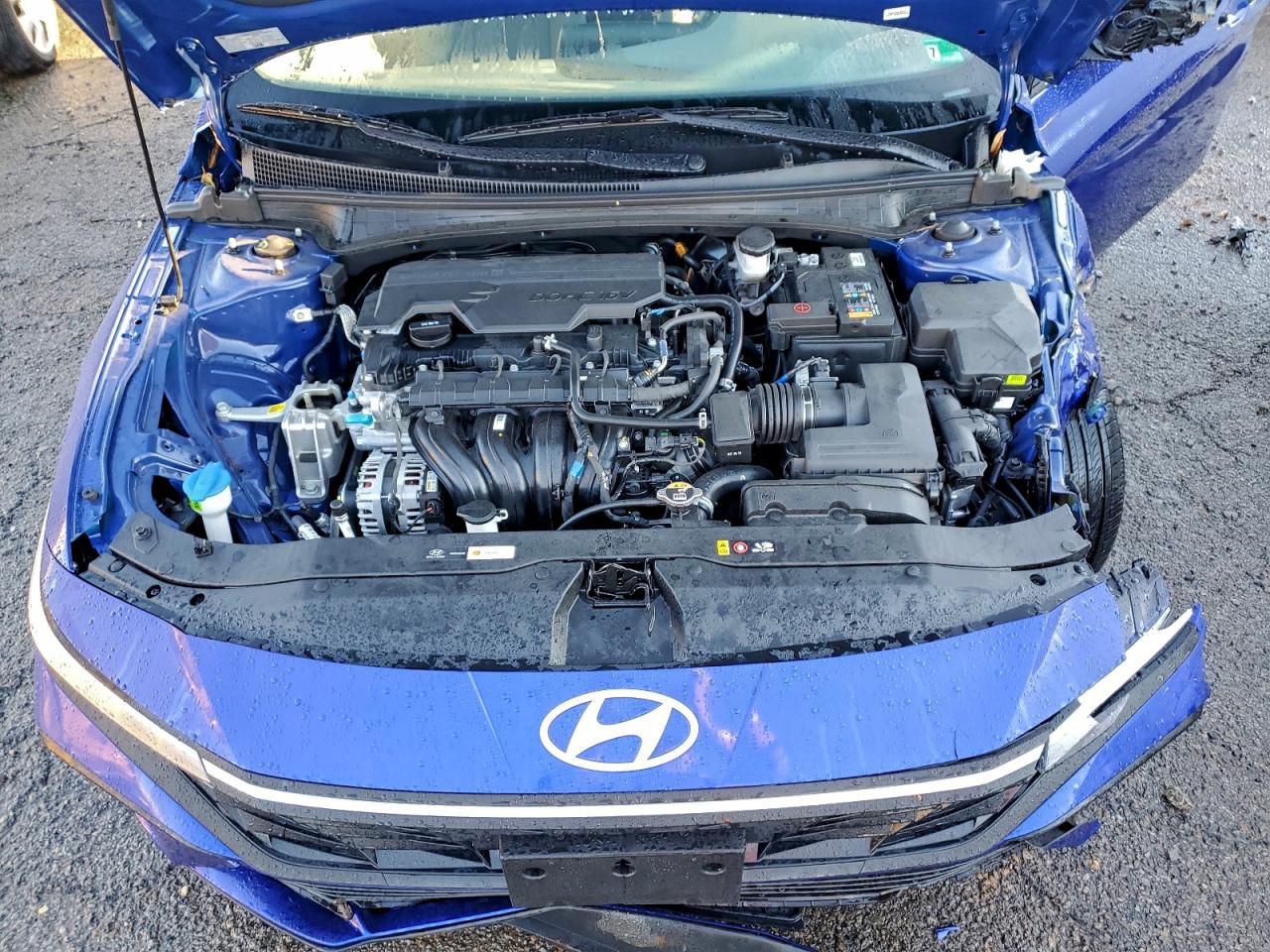 2025 HYUNDAI ELANTRA SEL SPORT photo 11