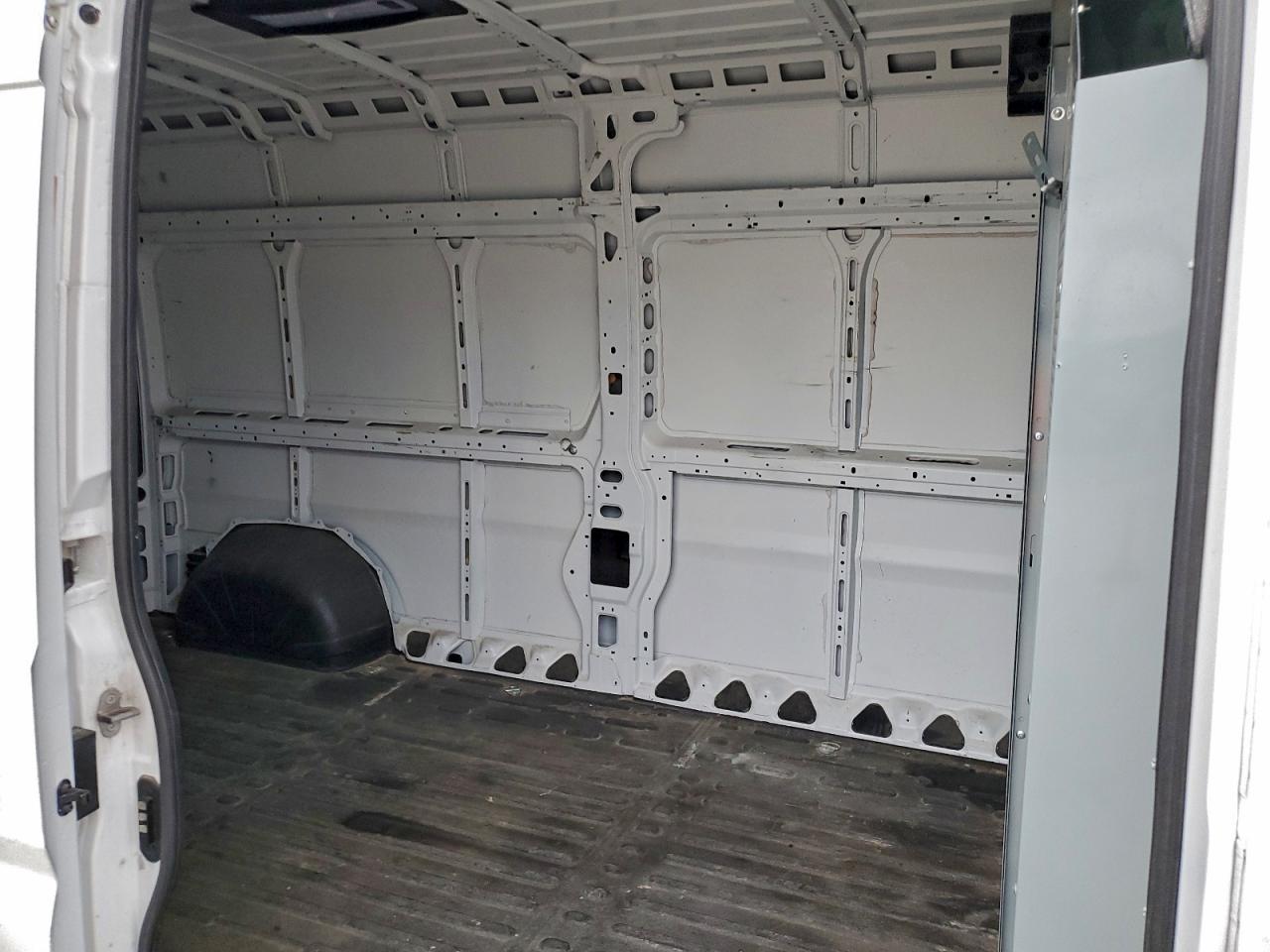 2021 RAM PROMASTER 2500 DELIVERY VAN photo 11