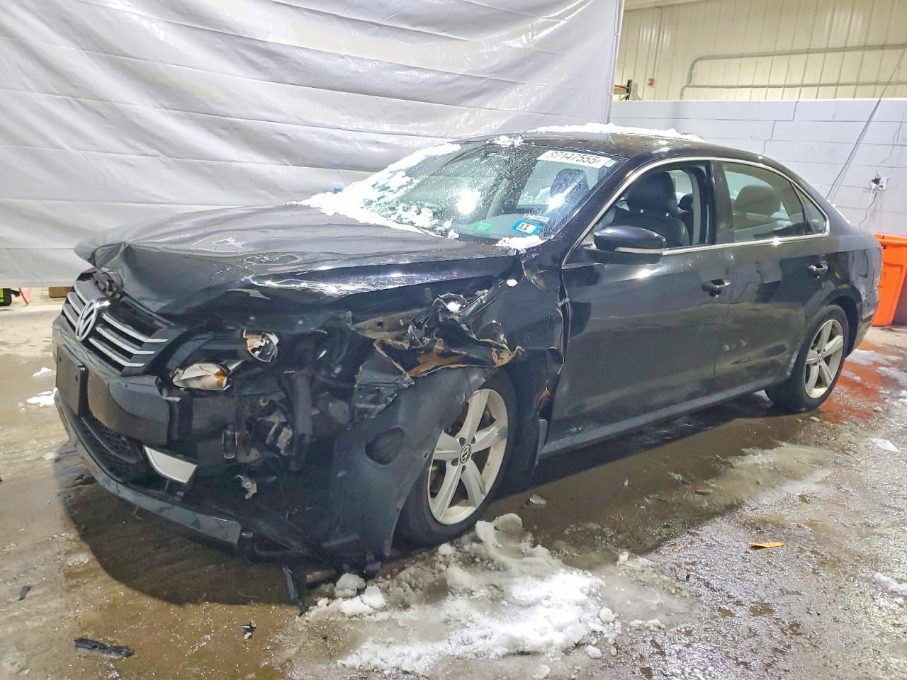 2015 VOLKSWAGEN PASSAT