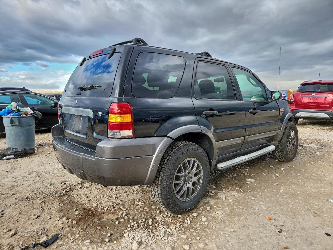 2006 FORD ESCAPE XLT photo 5