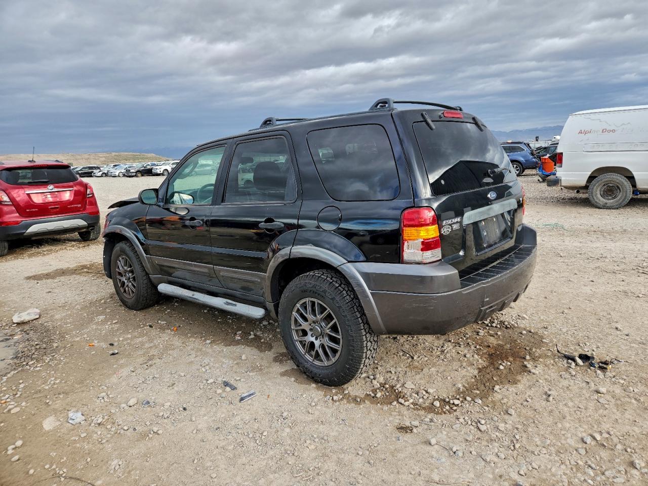 2006 FORD ESCAPE XLT photo 3