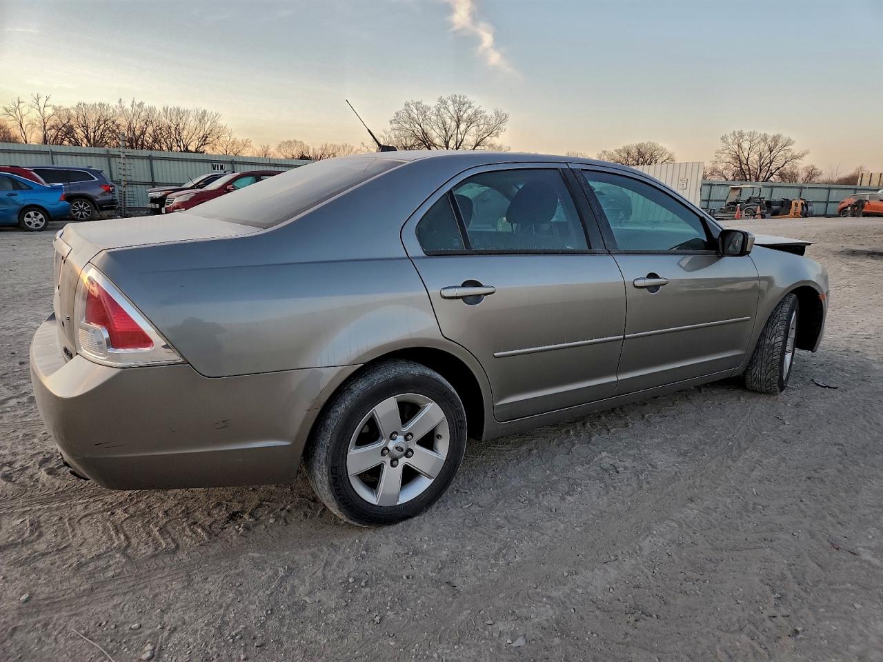 2009 FORD FUSION SE photo 7