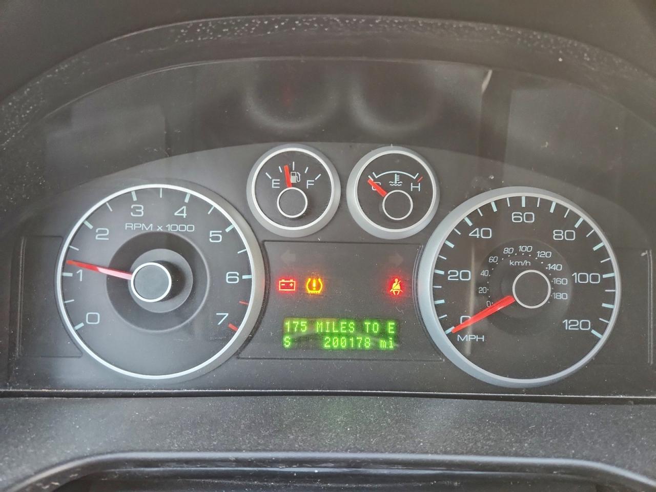 2009 FORD FUSION SE photo 25