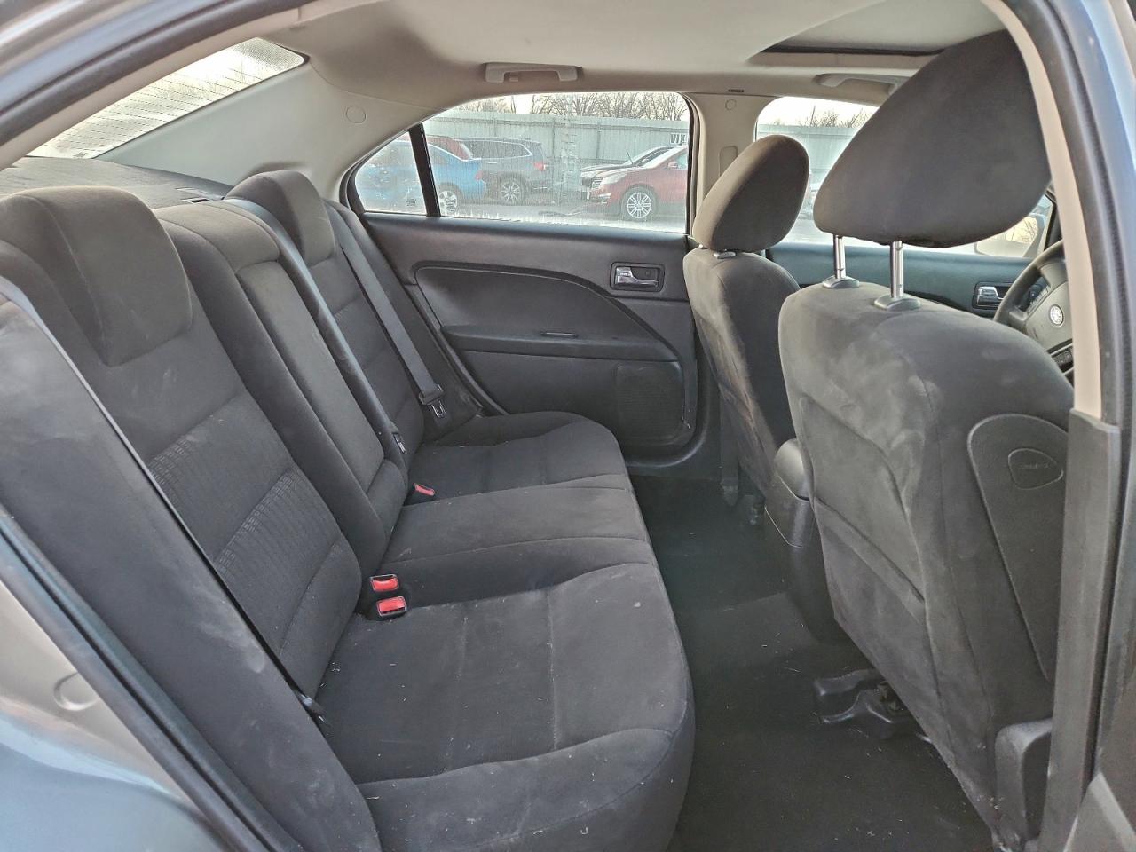 2009 FORD FUSION SE photo 28