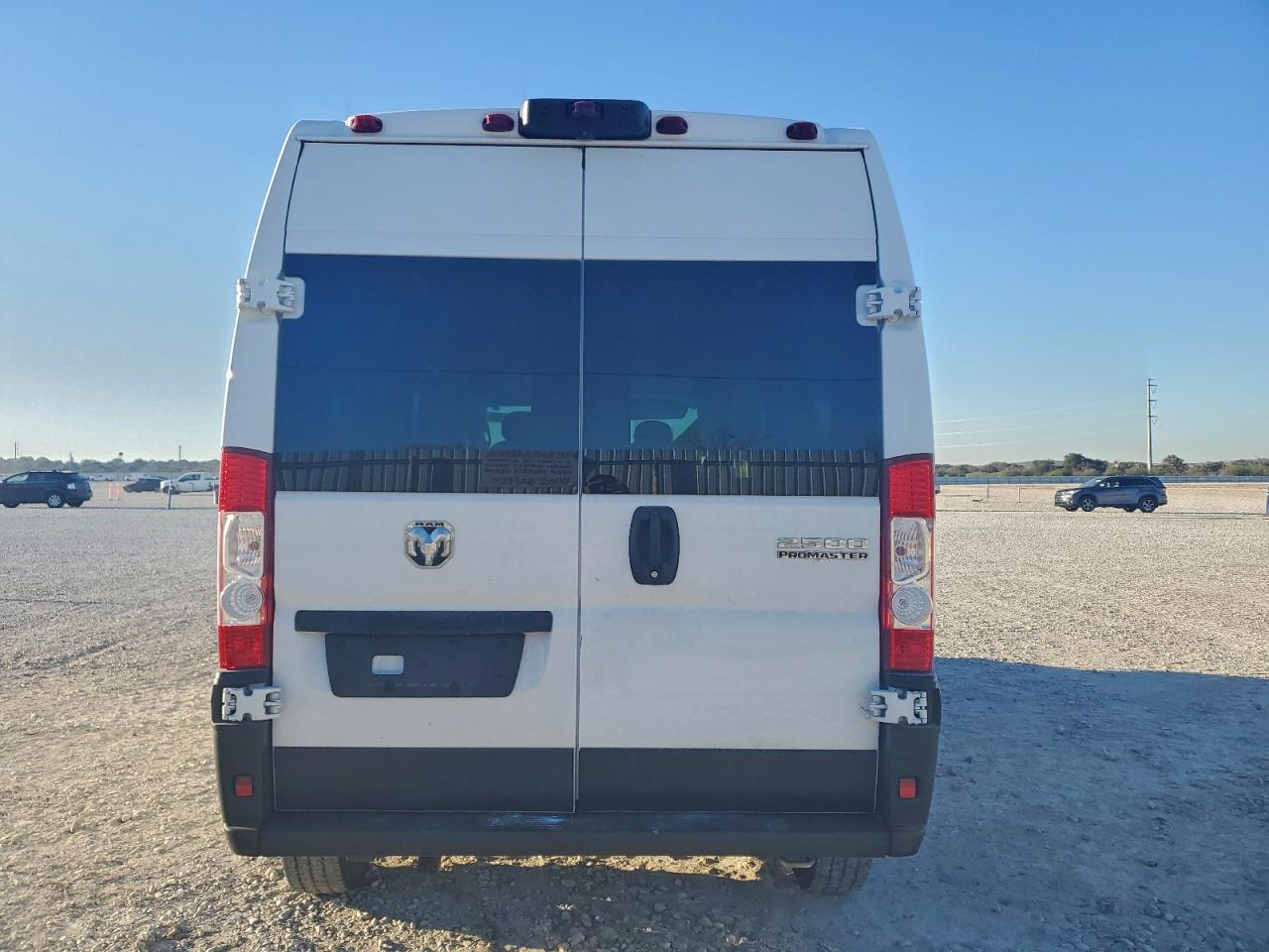 2023 RAM PROMASTER 2500 DELIVERY VAN photo 6