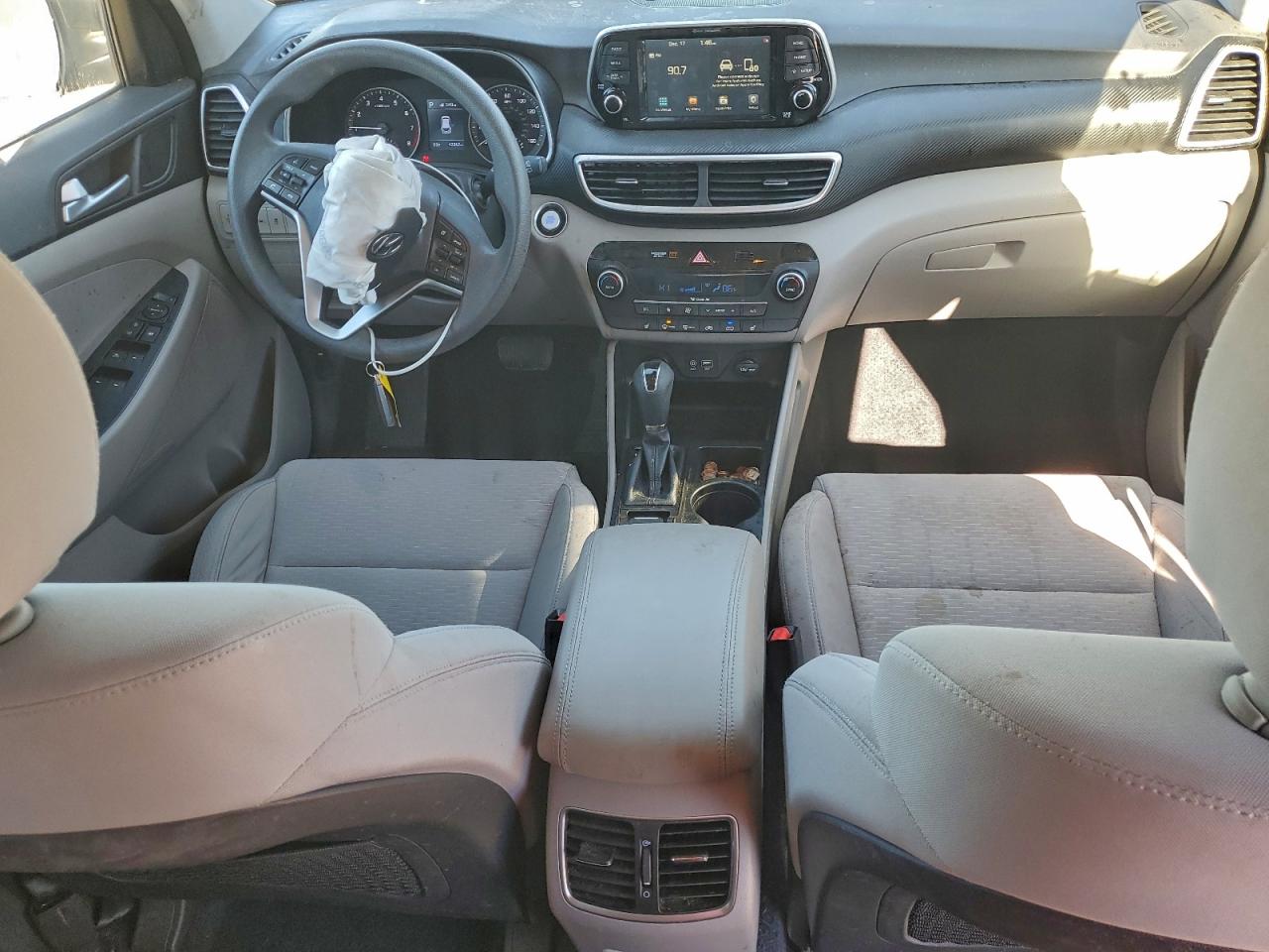 2021 HYUNDAI TUCSON SEL photo 8