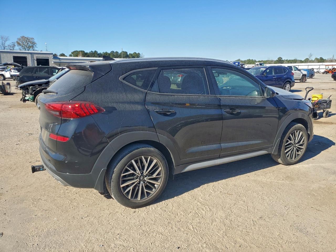 2021 HYUNDAI TUCSON SEL photo 3