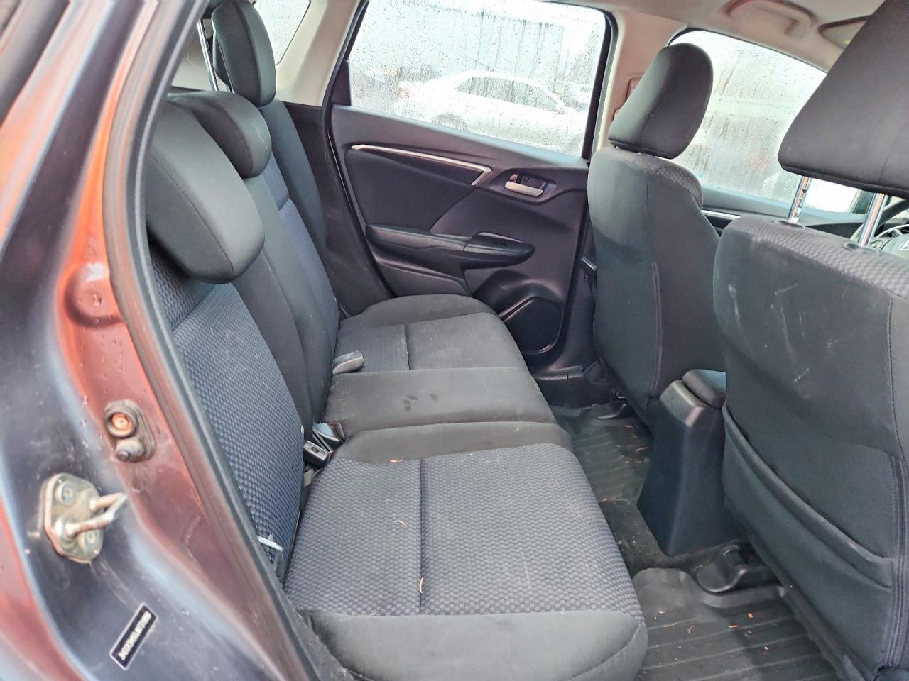 2018 HONDA FIT LX photo 28