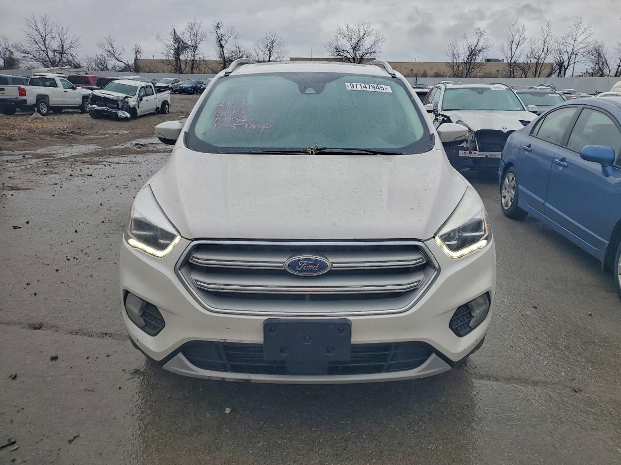 2019 FORD ESCAPE TITANIUM photo 5