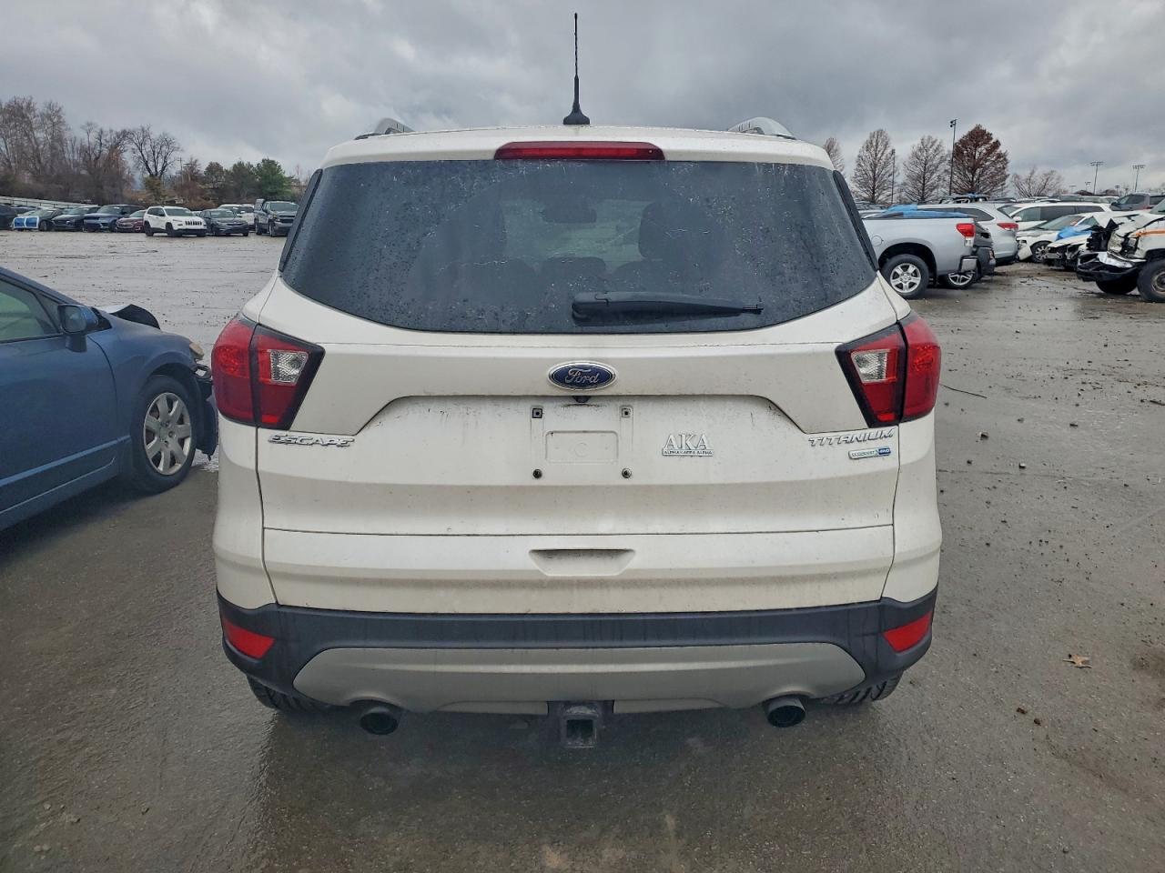 2019 FORD ESCAPE TITANIUM photo 6