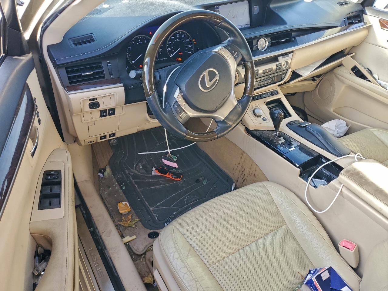 2013 LEXUS ES 350 photo 8