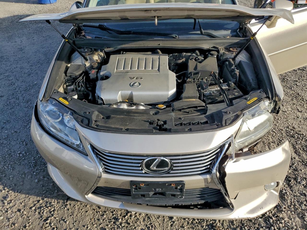 2013 LEXUS ES 350 photo 11