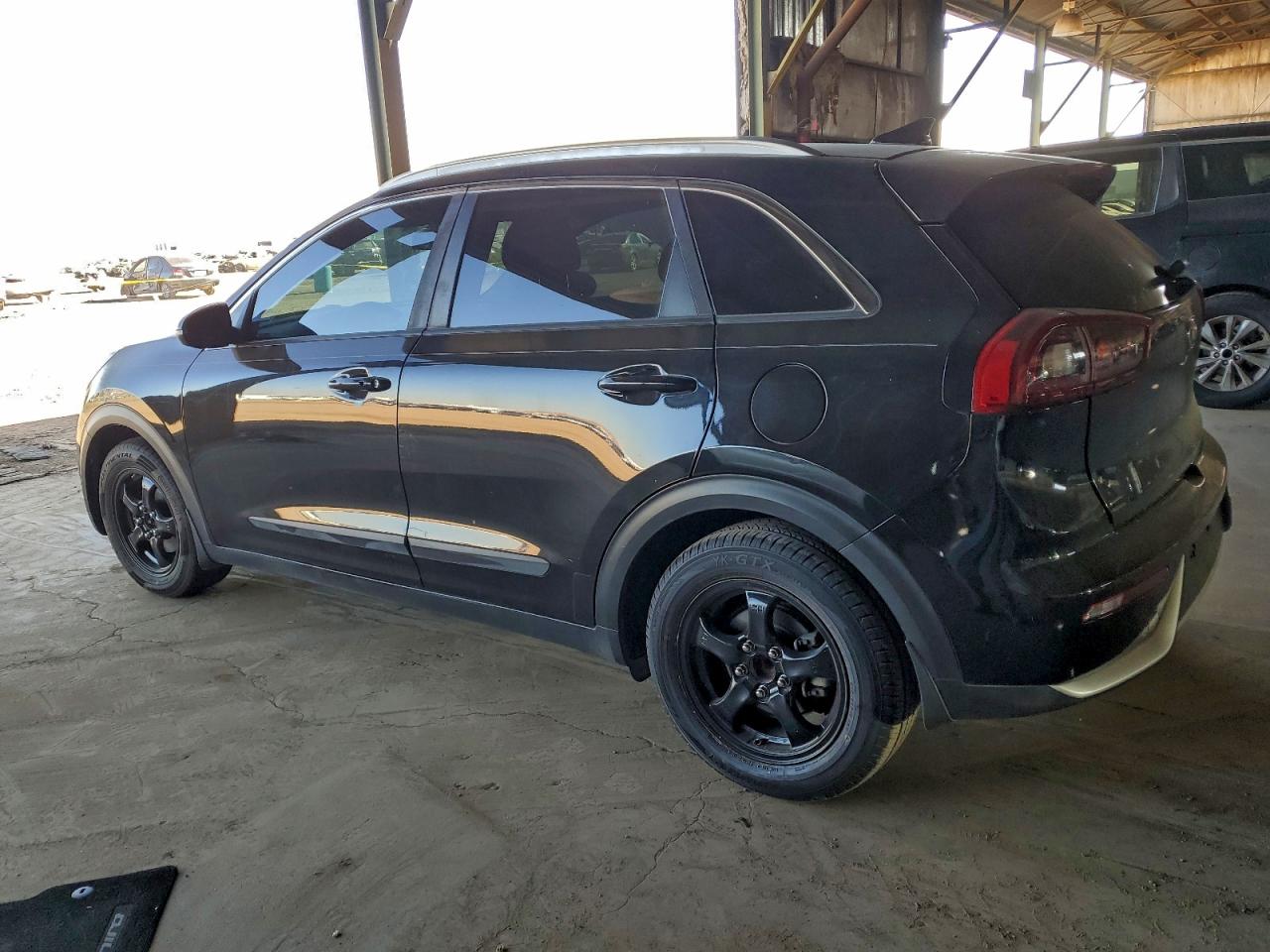 2018 KIA NIRO FE photo 3