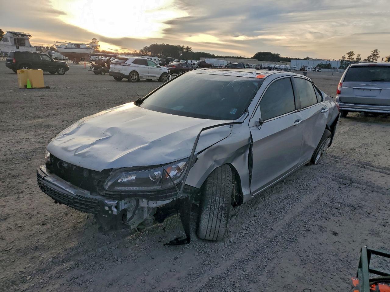 2013 HONDA ACCORD