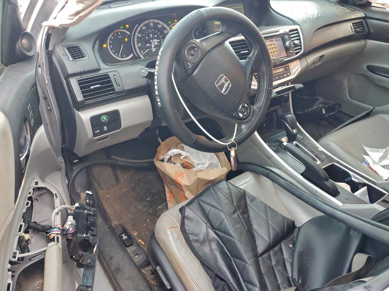 2013 HONDA ACCORD EXL photo 8