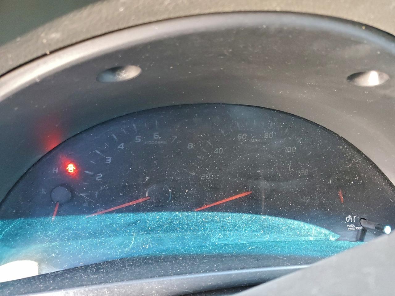 2010 TOYOTA CAMRY BASE photo 9
