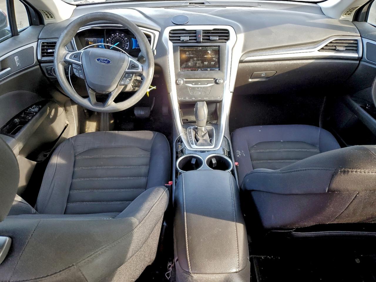 2014 FORD FUSION SE photo 8
