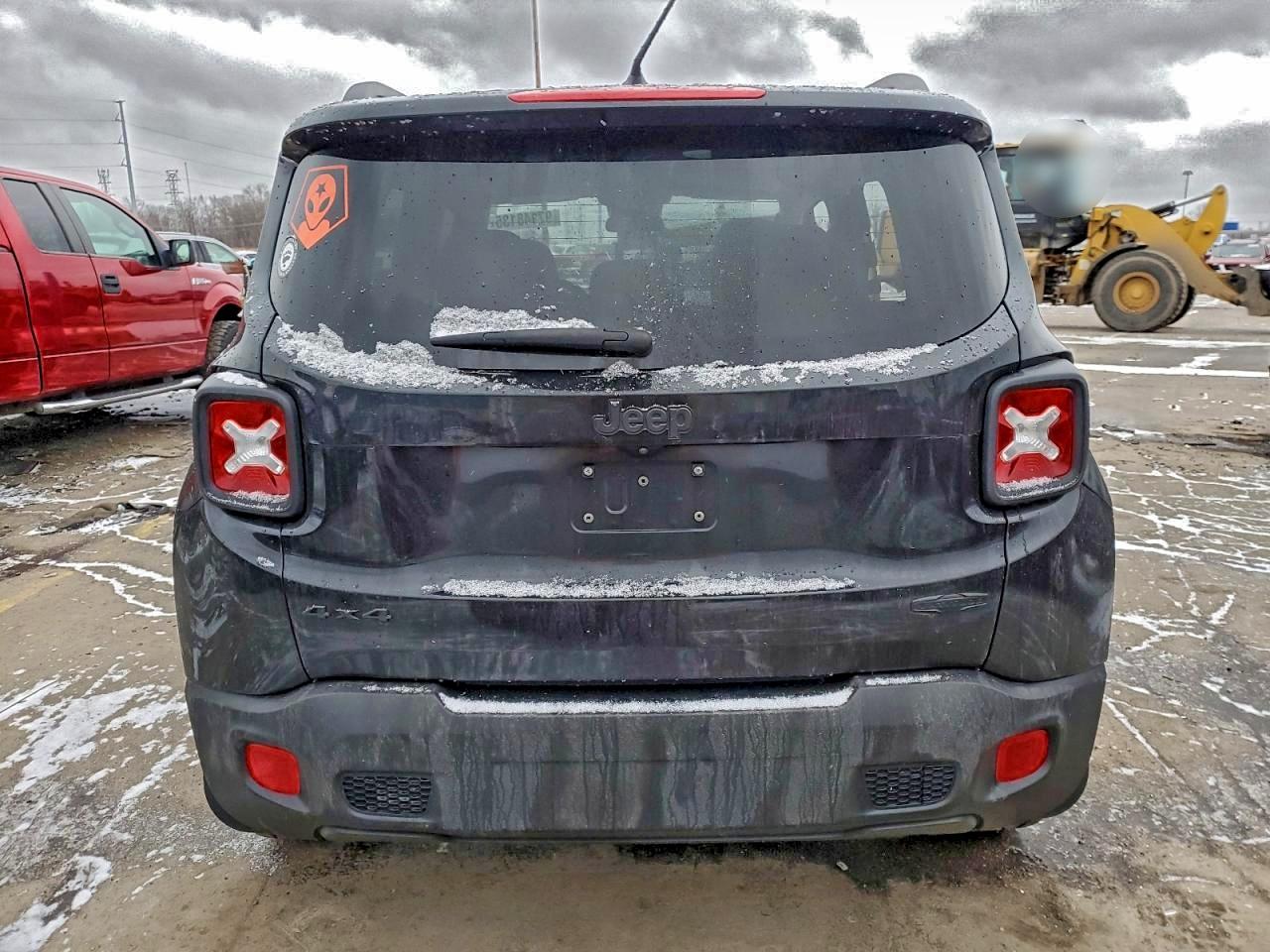 2017 JEEP RENEGADE LATITUDE photo 6