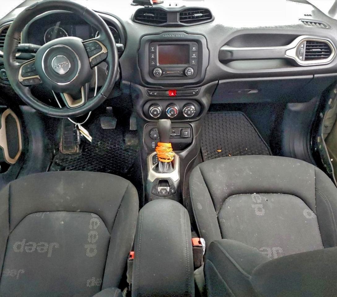 2017 JEEP RENEGADE LATITUDE photo 8