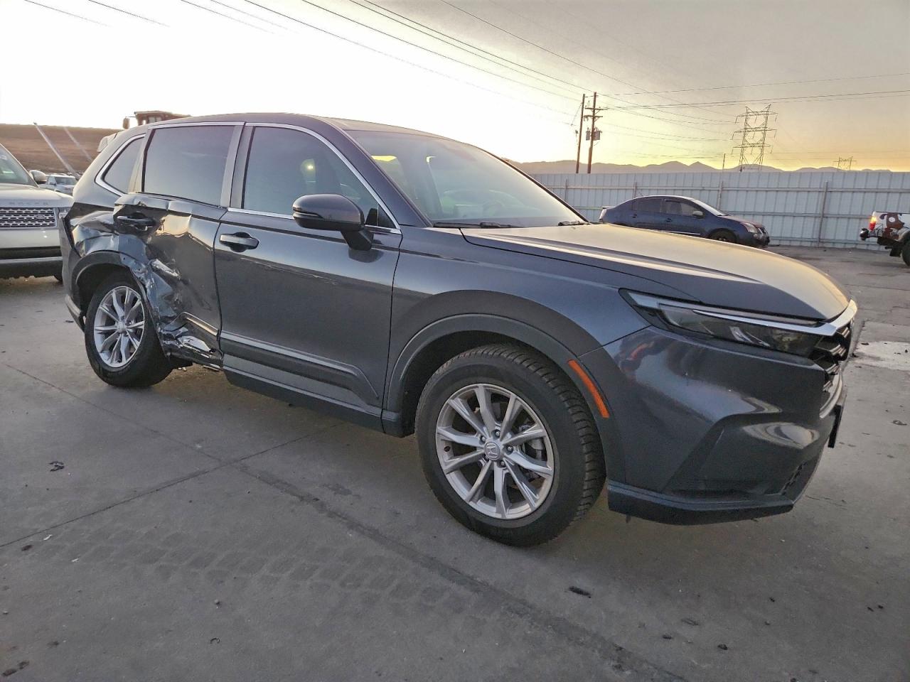 2024 HONDA CR-V EXL photo 4
